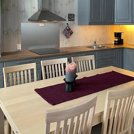 3 Bedroom Stunning In Aurdal